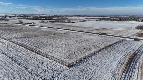 48051 295 Avenue East, De Winton, AB 
