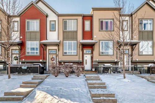656 Copperpond Boulevard Se, Calgary, AB - Outdoor With Facade