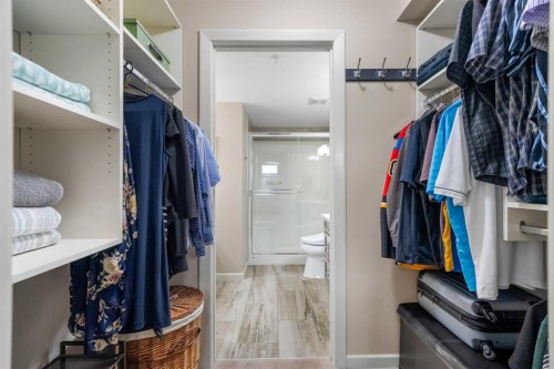 2310-10 Market Boulevard Se, Airdrie, AB - Indoor With Storage