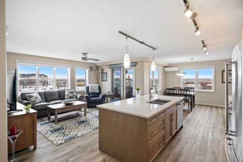 2310-10 Market Boulevard Se, Airdrie, AB - Indoor