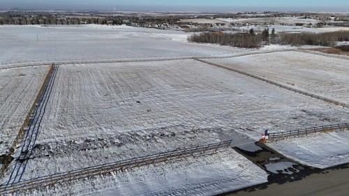 48038 295 Avenue East, De Winton, AB 