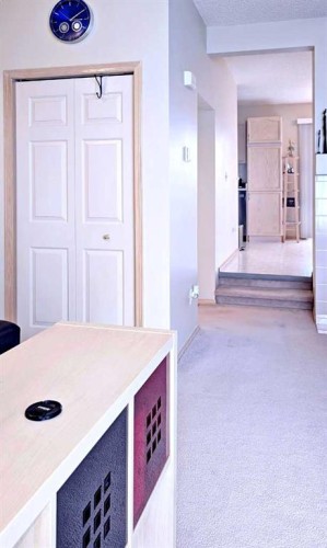 12 Shawbrooke Court Sw, Calgary, AB - Indoor Photo Showing Other Room