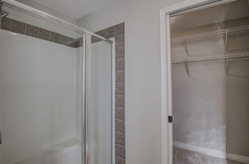 40 Prestwick Manor Se, Calgary, AB 