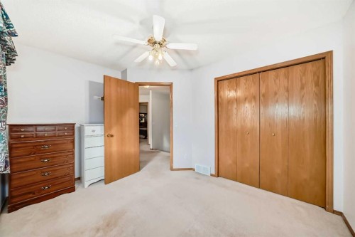 120 Cove Road, Chestermere, AB - Indoor