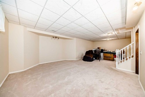 120 Cove Road, Chestermere, AB - Indoor Photo Showing Other Room