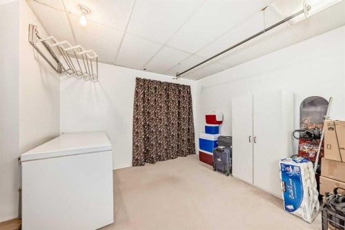 120 Cove Road, Chestermere, AB - Indoor