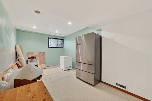 8527 Bowglen Road Nw, Calgary, AB 