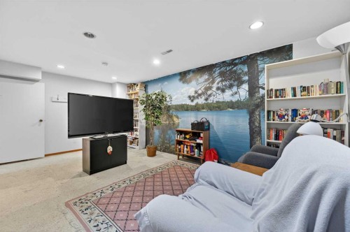 8527 Bowglen Road Nw, Calgary, AB 