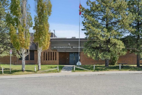 70 Midridge Gardens Se, Calgary, AB - Other