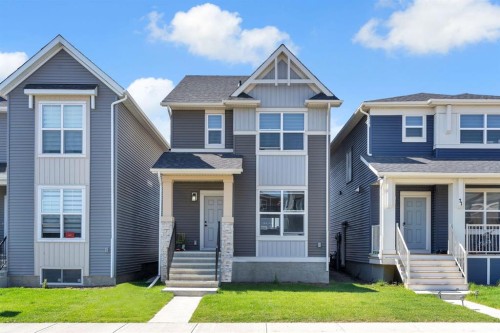 67 Corner Glen Gardens Ne, Calgary, AB 