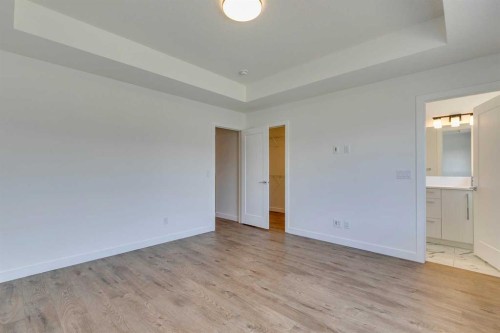 646 Rangeview Street Se, Calgary, AB - Indoor Photo Showing Other Room