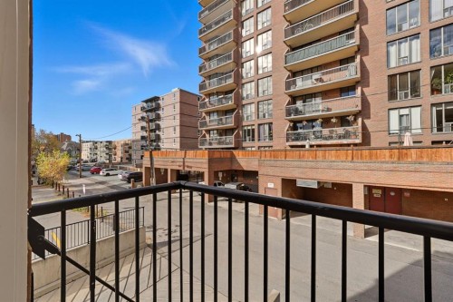 209-1000 15 Avenue Sw, Calgary, AB - Outdoor