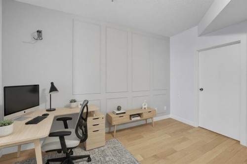 209-1000 15 Avenue Sw, Calgary, AB - Indoor Photo Showing Office