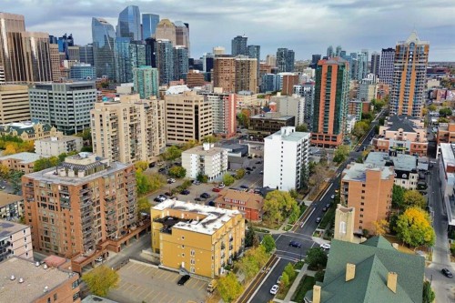 209-1000 15 Avenue Sw, Calgary, AB - Outdoor With View
