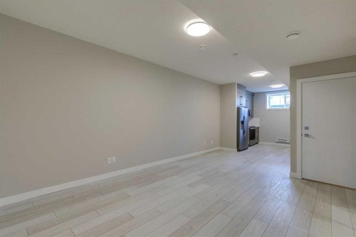 642 Rangeview Street Se, Calgary, AB - Indoor