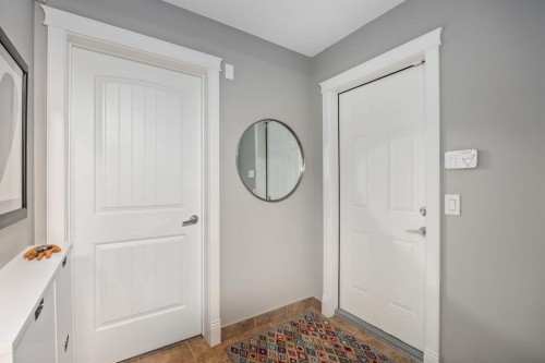 2915 17 Street Sw, Calgary, AB - Indoor Photo Showing Other Room