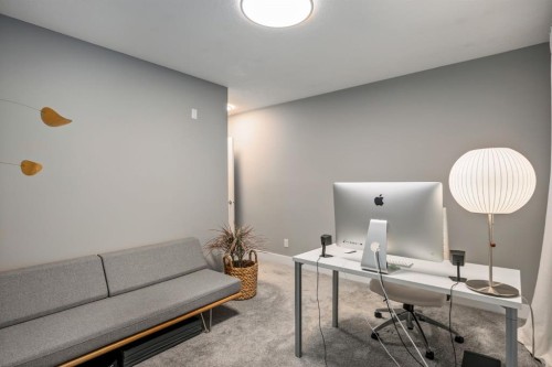 2915 17 Street Sw, Calgary, AB - Indoor Photo Showing Office