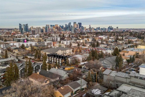 2915 17 Street Sw, Calgary, AB - Outdoor With View
