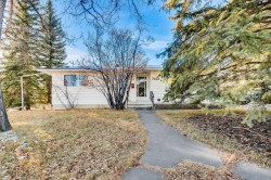 7431 5 Street SW Calgary, AB T2V 1B6