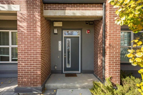 2311-95 Burma Star Road Sw, Calgary, AB - Outdoor With Exterior