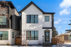 704 37 Street SW Calgary, AB T3C 1R9