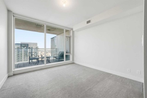 1604-510 6 Avenue Se, Calgary, AB - Indoor Photo Showing Other Room