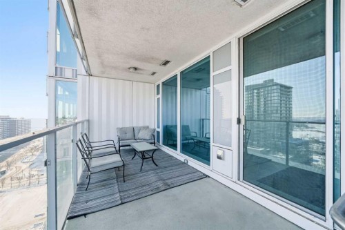 1604-510 6 Avenue Se, Calgary, AB - Outdoor With Balcony With Exterior