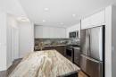 1604-510 6 Avenue Se, Calgary, AB  - Indoor Photo Showing Kitchen With Stainless Steel Kitchen 