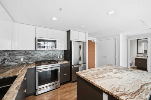 1604-510 6 Avenue Se, Calgary, AB - Indoor Photo Showing Kitchen With Stainless Steel Kitchen With Upgraded Kitchen