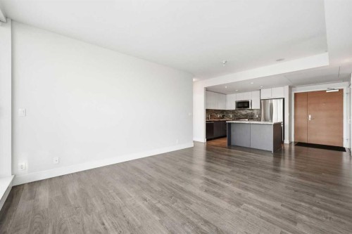 1604-510 6 Avenue Se, Calgary, AB - Indoor Photo Showing Kitchen