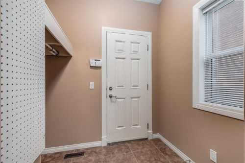 47 Tuscany Estates Close Nw, Calgary, AB - Indoor Photo Showing Other Room