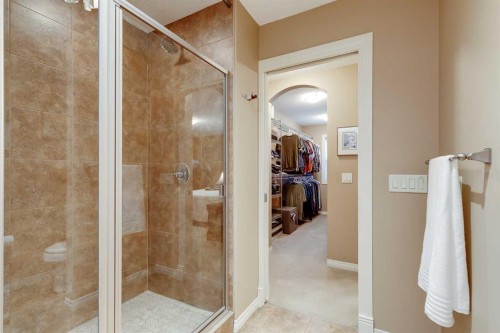 47 Tuscany Estates Close Nw, Calgary, AB - Indoor Photo Showing Bathroom