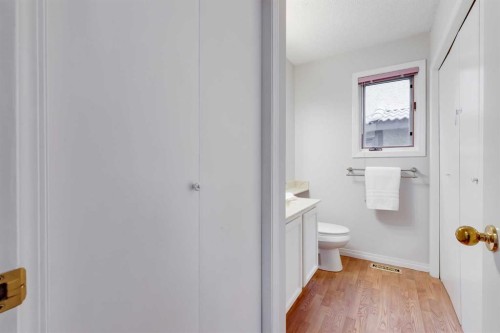 31 Scenic Hill Close Nw, Calgary, AB 