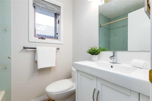 31 Scenic Hill Close Nw, Calgary, AB 