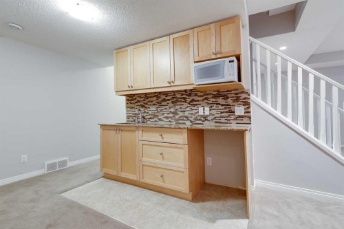 31 Scenic Hill Close Nw, Calgary, AB 