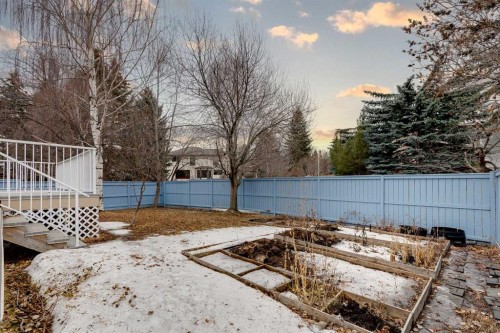 31 Scenic Hill Close Nw, Calgary, AB 