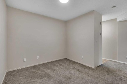 1122-2371 Eversyde Avenue Sw, Calgary, AB - Indoor Photo Showing Other Room