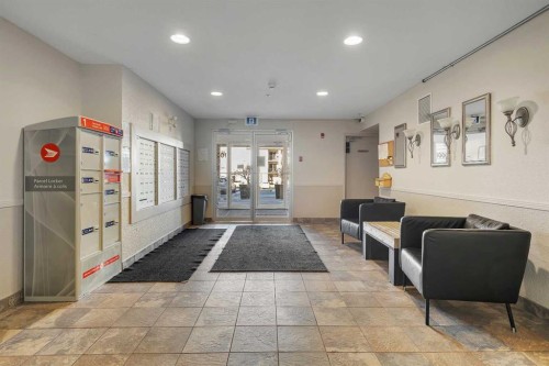 1122-2371 Eversyde Avenue Sw, Calgary, AB - Indoor Photo Showing Other Room