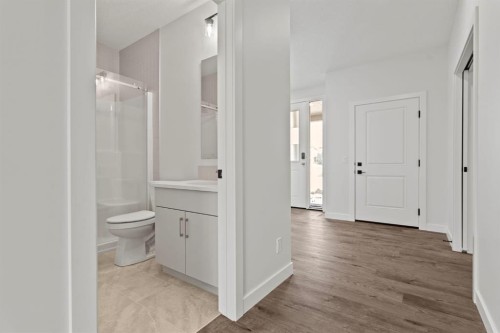 2220 Lancaster Heights Se, Airdrie, AB - Indoor