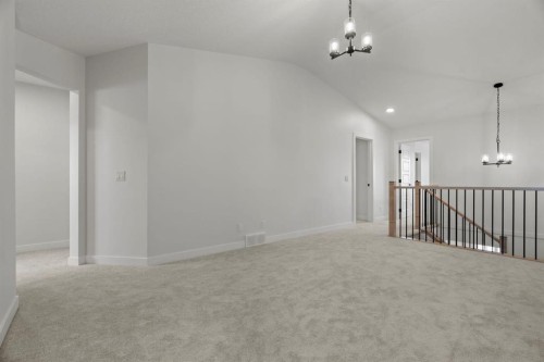 2220 Lancaster Heights Se, Airdrie, AB - Indoor Photo Showing Other Room