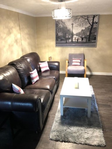 217 Center Street, Milo, AB - Indoor Photo Showing Living Room