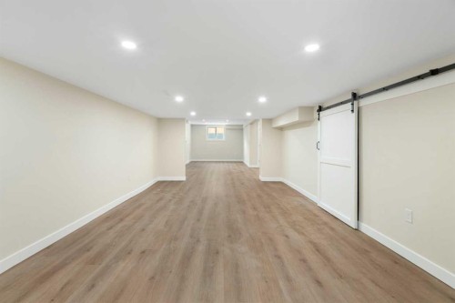 248 Madeira Place Ne, Calgary, AB - Indoor