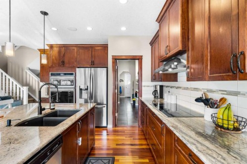 190 Sage Bank Grove Nw, Calgary, AB - Indoor Photo Showing Kitchen With Stainless Steel Kitchen With Double Sink With Upgraded Kitchen
