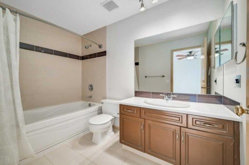 222 Diamond Court Se, Calgary, AB - Indoor Photo Showing Bathroom