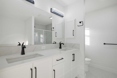3610 Cornerstone Boulevard Ne, Calgary, AB - Indoor Photo Showing Bathroom