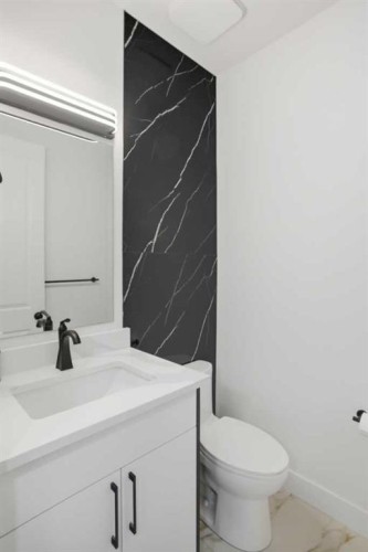 3610 Cornerstone Boulevard Ne, Calgary, AB - Indoor Photo Showing Bathroom