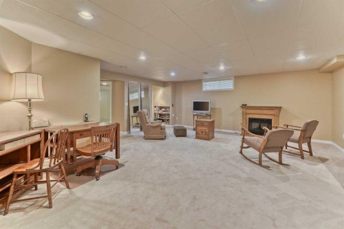 7 Scotia Landing Nw, Calgary, AB 