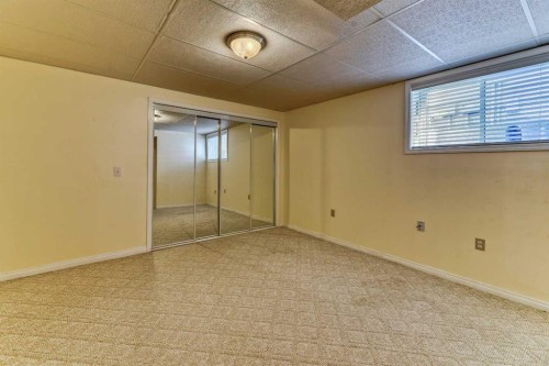 7 Scotia Landing Nw, Calgary, AB 