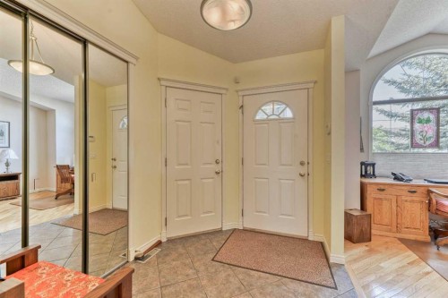 7 Scotia Landing Nw, Calgary, AB 