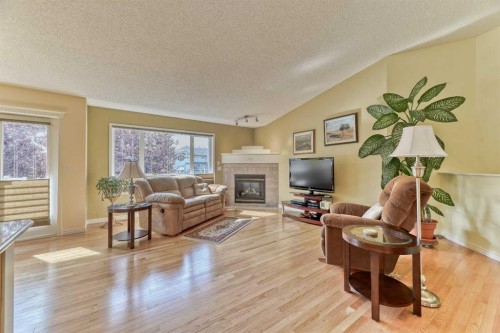 7 Scotia Landing Nw, Calgary, AB 